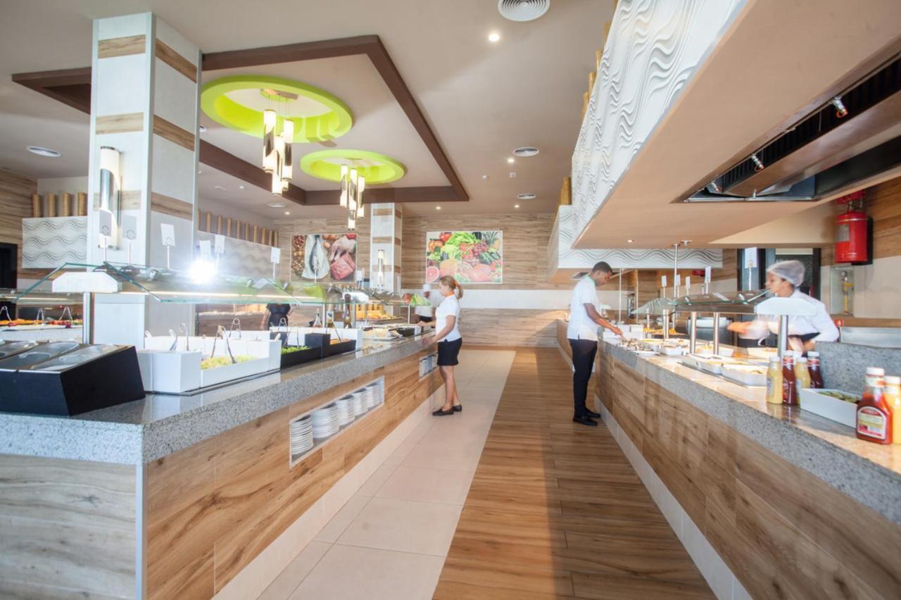 Riu Republica (Adults Only) Hotel Пунта Кана Екстериор снимка